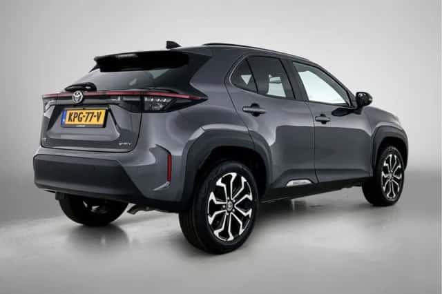 Toyota Yaris_Cross (2025) thumbnail 2
