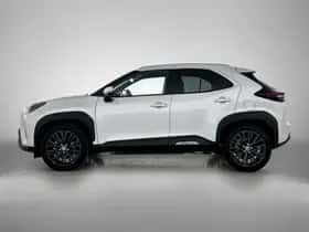 Toyota Yaris_Cross (2022) thumbnail 3
