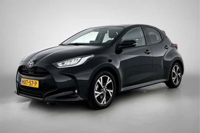 Toyota Yaris (2025) thumbnail 1
