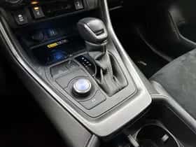 Toyota RAV4 (2024) thumbnail 12