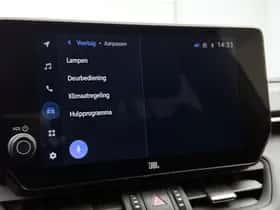 Toyota RAV4 (2024) thumbnail 32