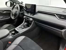Toyota RAV4 (2024) thumbnail 8