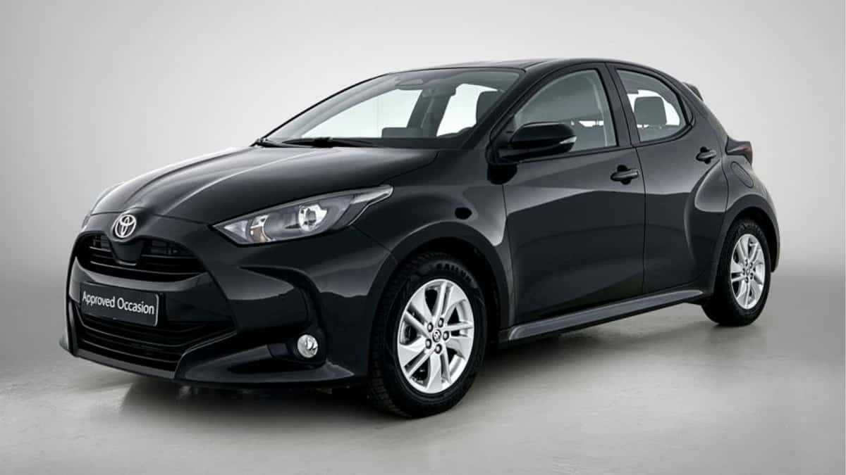 Toyota Yaris (2025) — foto 1