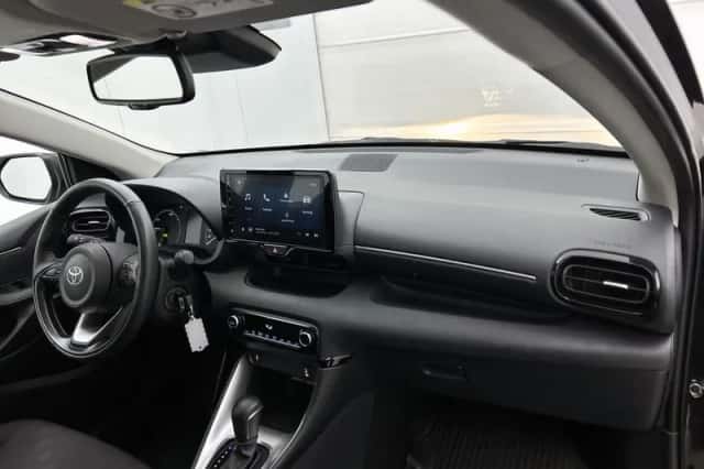 Toyota Yaris (2025) thumbnail 6