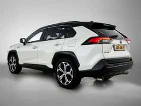Toyota RAV4 (2022) thumbnail 15