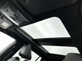 Toyota RAV4 (2022) thumbnail 5