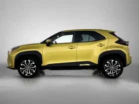 Toyota Yaris_Cross (2022) thumbnail 3