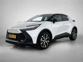 Toyota C-HR (2024) thumbnail 1