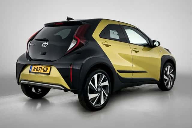 Toyota Aygo (2023) thumbnail 2