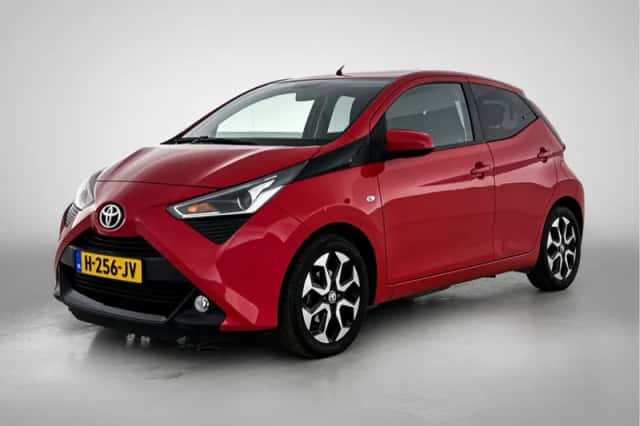 Toyota Aygo (2020) thumbnail 1