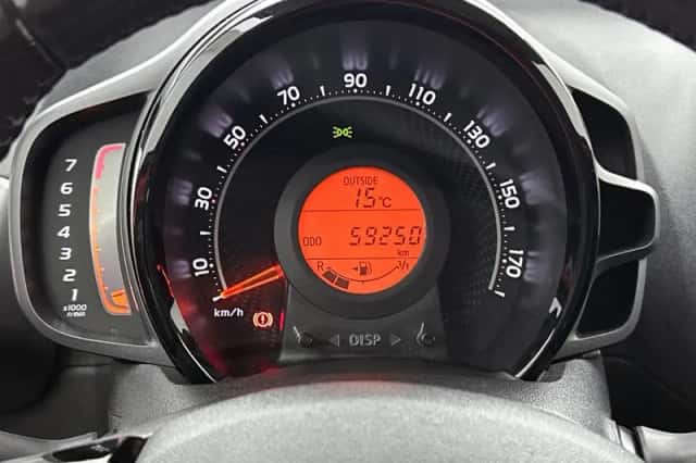 Toyota Aygo (2020) thumbnail 5