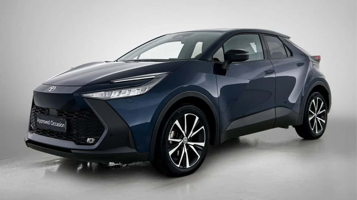 Toyota C-HR (2024) — foto 1