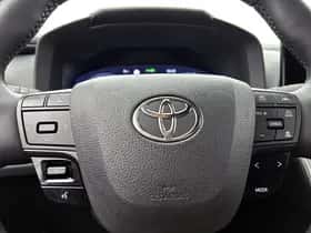 Toyota C-HR (2024) thumbnail 16