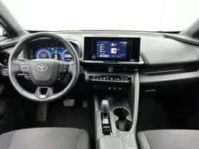 Toyota C-HR (2024) thumbnail 4