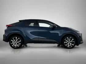Toyota C-HR (2024) thumbnail 10