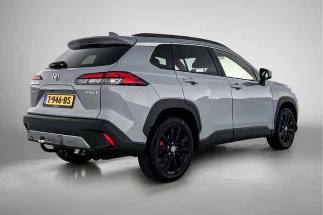 Toyota Corolla_Cross (2023) thumbnail 2