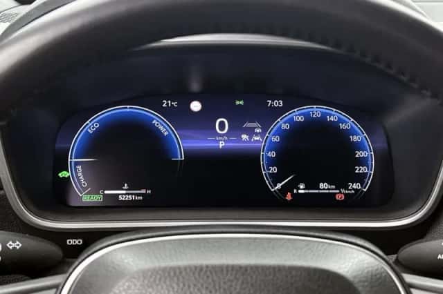Toyota Corolla_Cross (2023) thumbnail 5