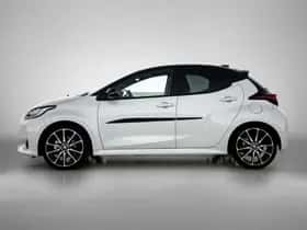 Toyota Yaris (2025) thumbnail 3