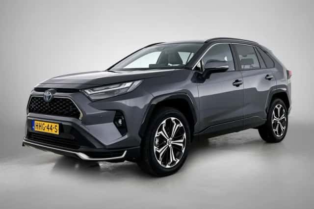 Toyota RAV4 (2025) thumbnail 1