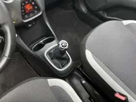 Toyota Aygo (2021) thumbnail 11