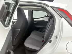 Toyota Aygo (2021) thumbnail 18