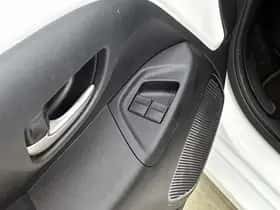 Toyota Aygo (2021) thumbnail 23