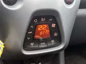 Toyota Aygo (2021) thumbnail 10