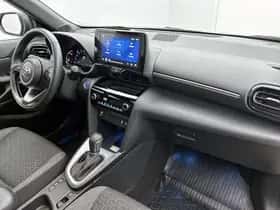 Toyota Yaris_Cross (2024) thumbnail 7