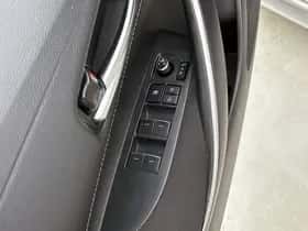Toyota Corolla_Touring_Sports (2021) thumbnail 22