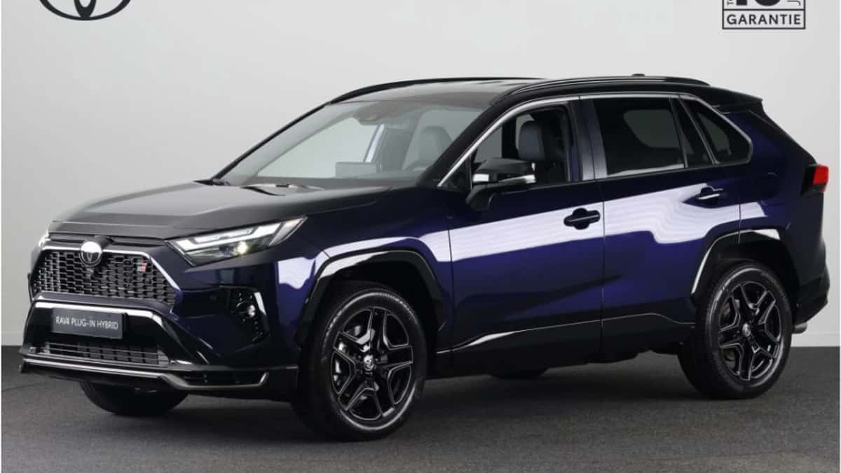 Toyota RAV4 (2025) — foto 1