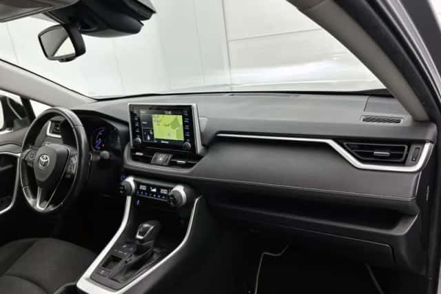 Toyota RAV4 (2019) thumbnail 6