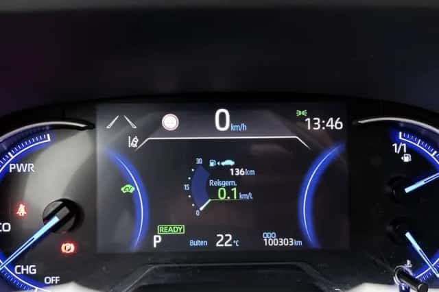 Toyota RAV4 (2019) thumbnail 5