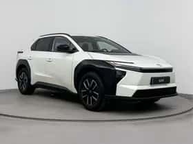 Toyota bZ4X (2026) thumbnail 3
