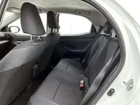 Toyota Yaris (2023) thumbnail 15