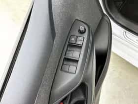 Toyota Yaris (2023) thumbnail 20