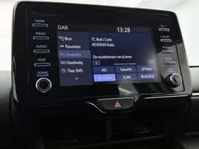 Toyota Yaris (2023) thumbnail 6