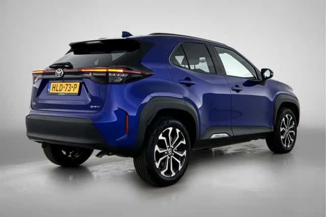 Toyota Yaris_Cross (2025) thumbnail 2