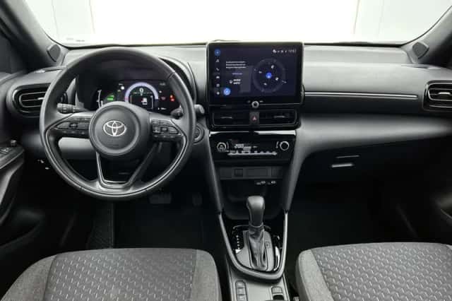 Toyota Yaris_Cross (2025) thumbnail 4