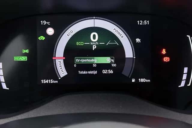 Toyota Yaris_Cross (2025) thumbnail 5