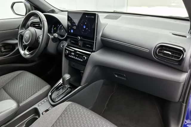 Toyota Yaris_Cross (2025) thumbnail 6