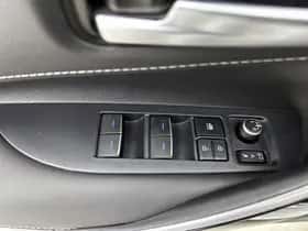 Toyota Corolla_Touring_Sports (2022) thumbnail 24