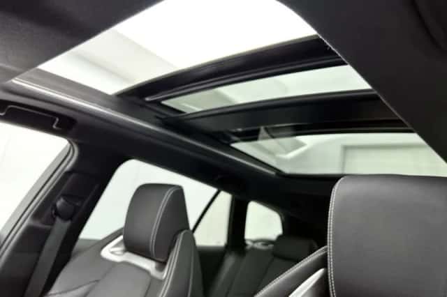 Toyota Corolla_Touring_Sports (2022) thumbnail 4