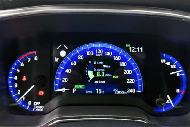 Toyota Corolla_Touring_Sports (2022) thumbnail 6