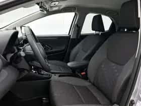 Toyota Yaris (2025) thumbnail 15