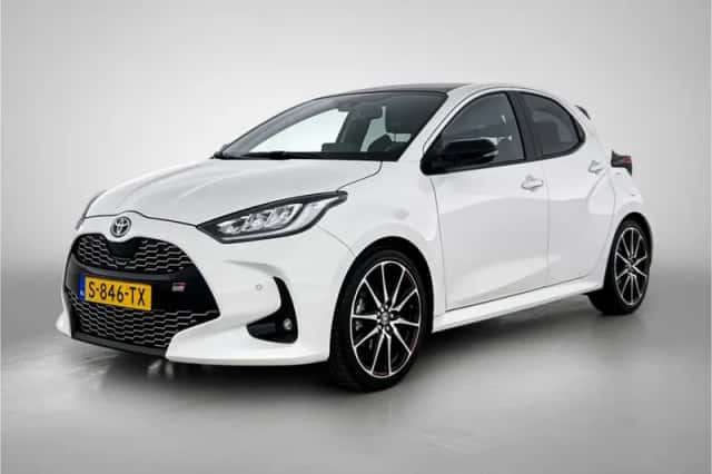 Toyota Yaris (2023) thumbnail 1
