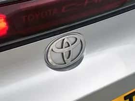 Toyota C-HR (2024) thumbnail 18