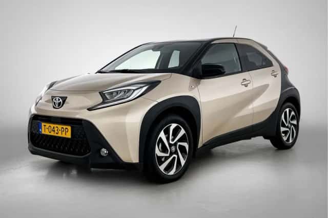 Toyota Aygo (2023) thumbnail 1