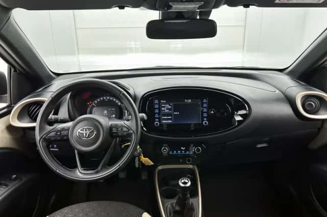 Toyota Aygo (2023) thumbnail 4