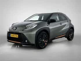 Toyota Aygo (2022) thumbnail 1
