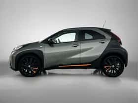 Toyota Aygo (2022) thumbnail 3